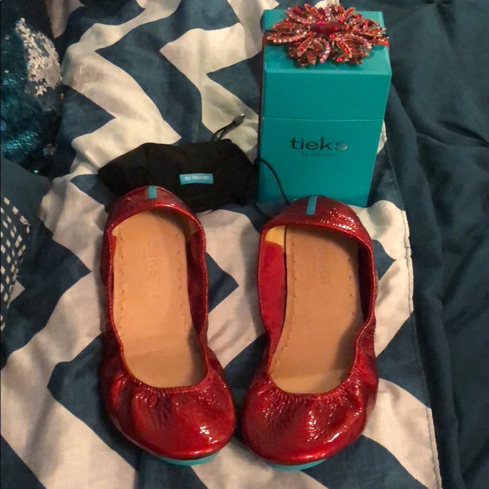 Red Diamond Tieks Size 9